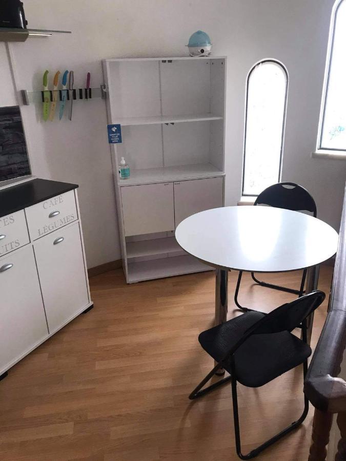 Lagos Room Booking ภายนอก รูปภาพ