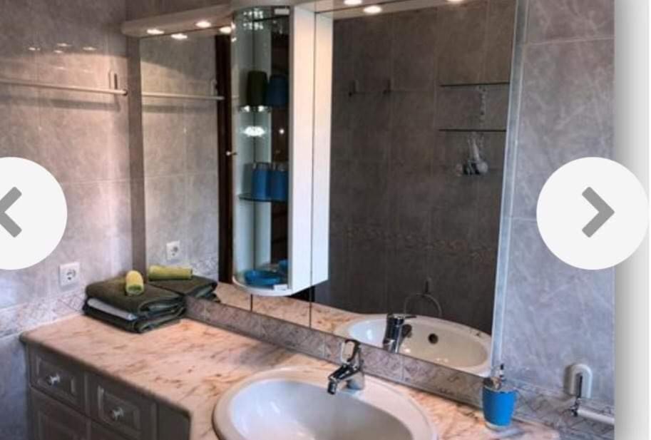 Lagos Room Booking ภายนอก รูปภาพ